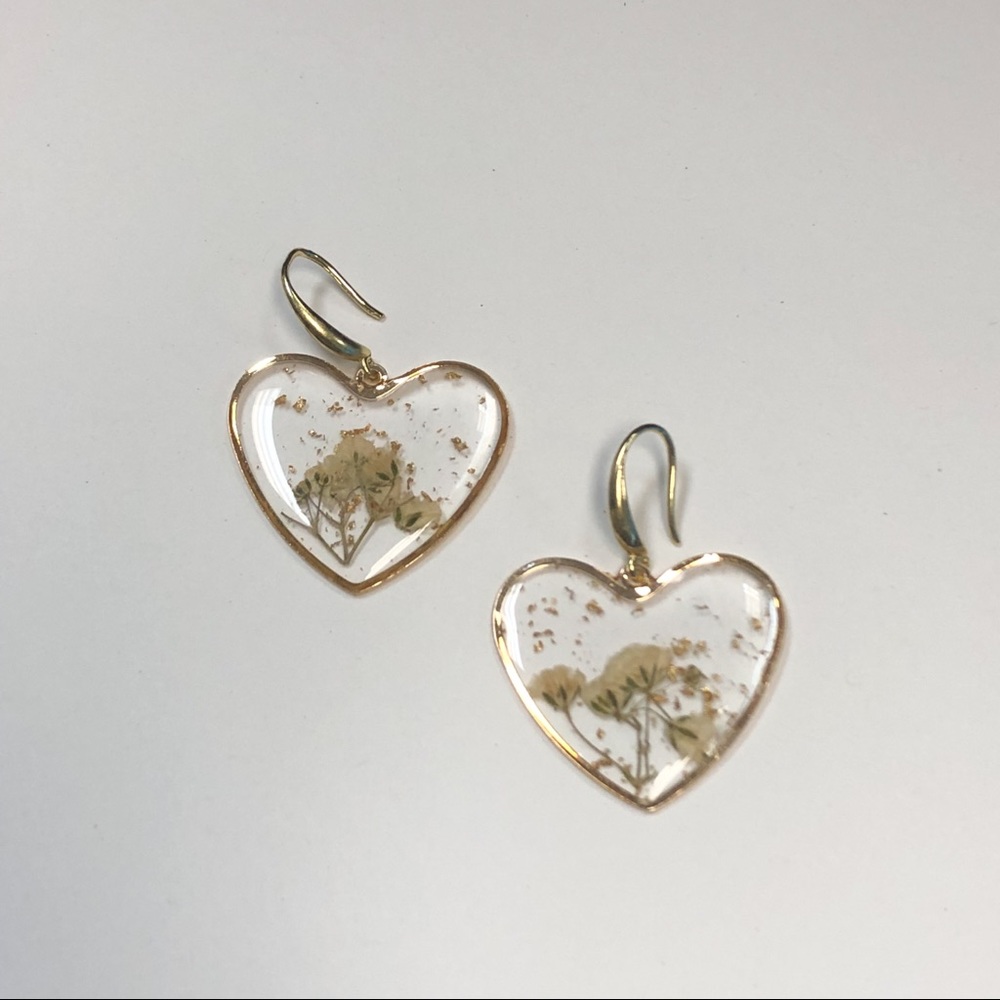 White Flower With Gold Foil Heart Earrings